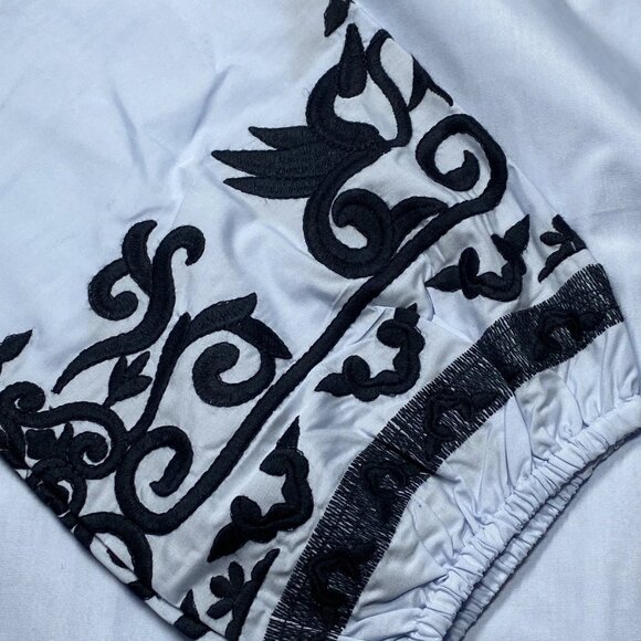 NEW CHAKERIS Shirt Light Blue Size S Caroline Embroidered Sleeve Top V-Neck - Picture 8 of 10